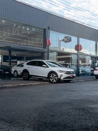 VOLKSWAGEN NIVUS 1.0 200 TSI TOTAL FLEX HIGHLINE AUTOMÁTICO